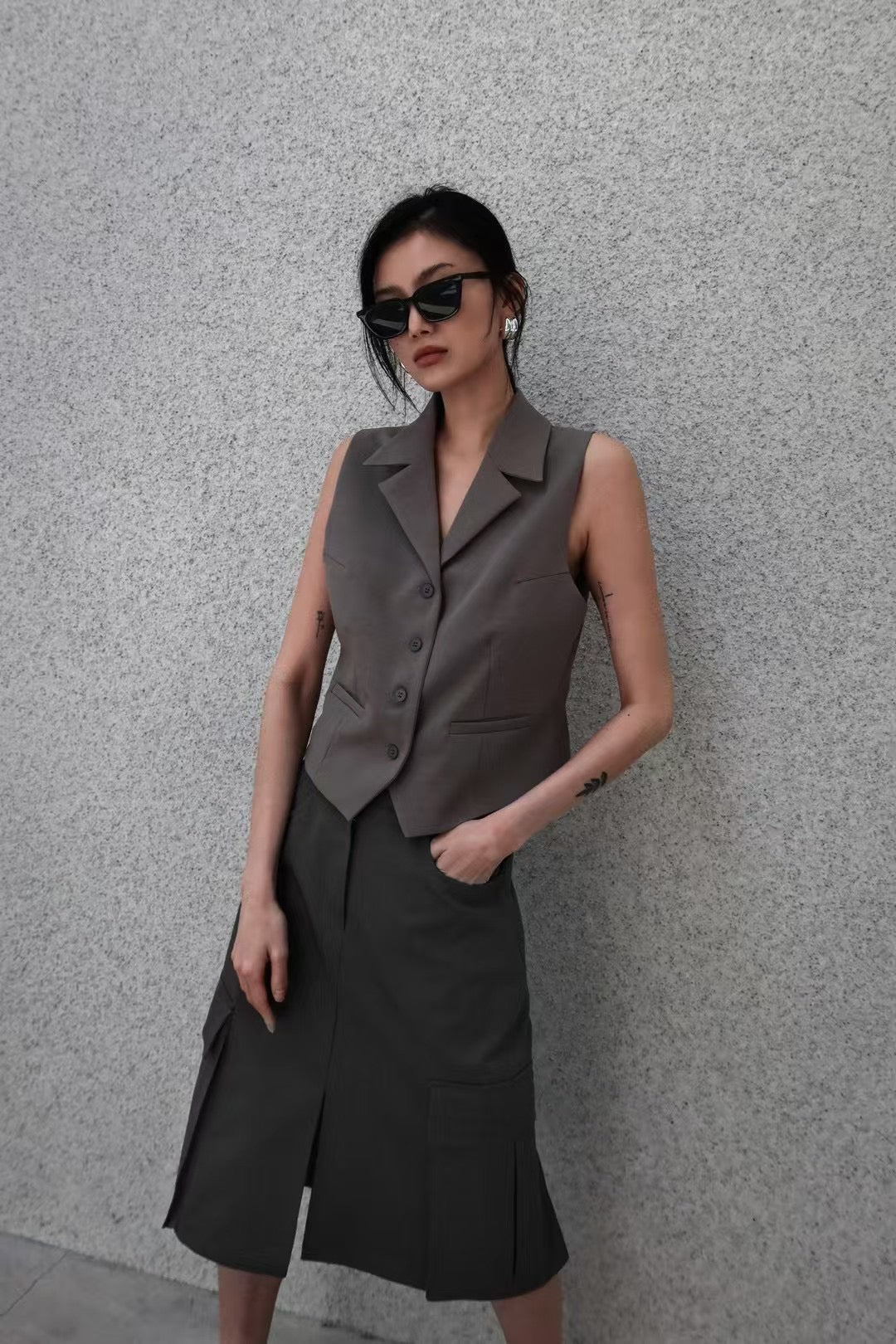 EFFORTLESS WORKWEAR SKIRT