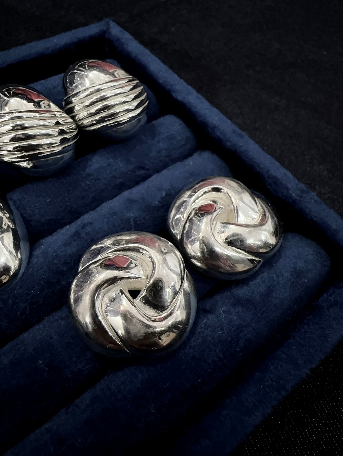 925 SCULPTURAL TWIST EARRINGS