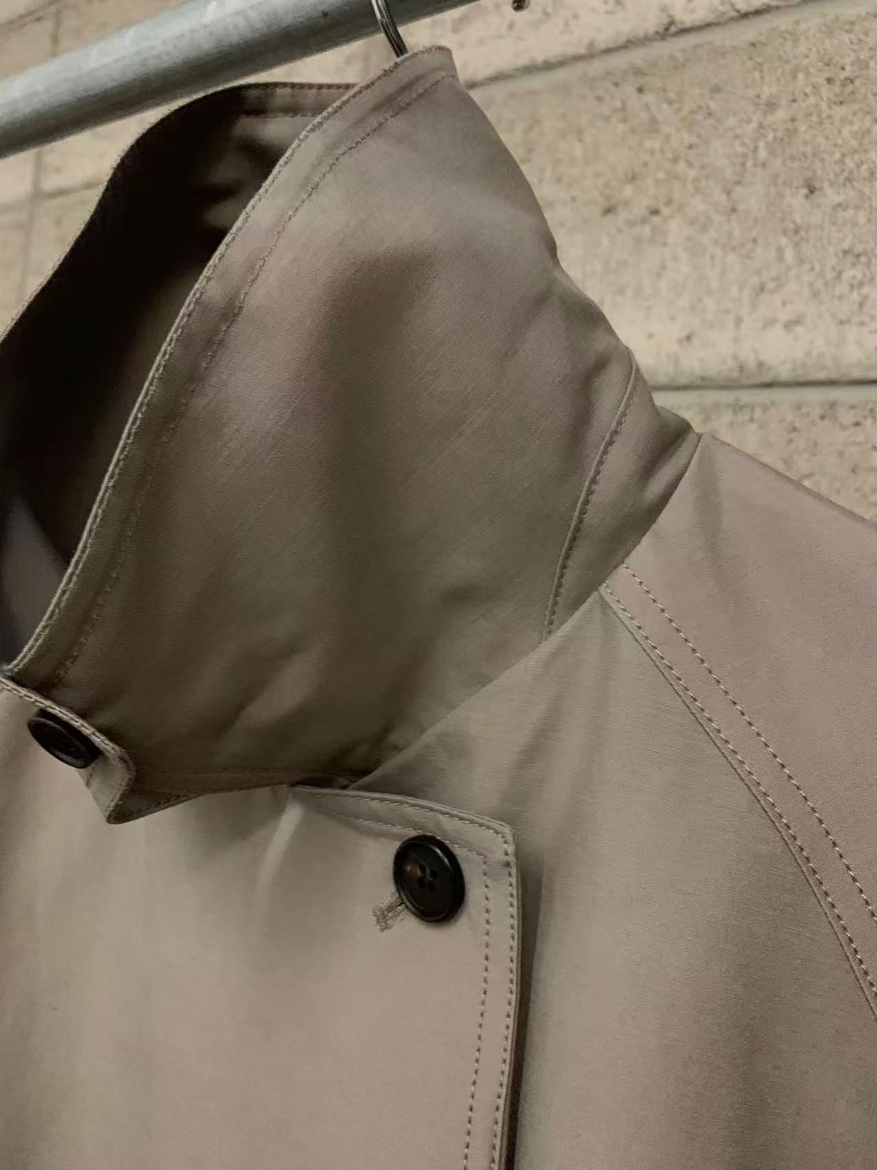 CLASSIC COLLAR BELTED TRENCH