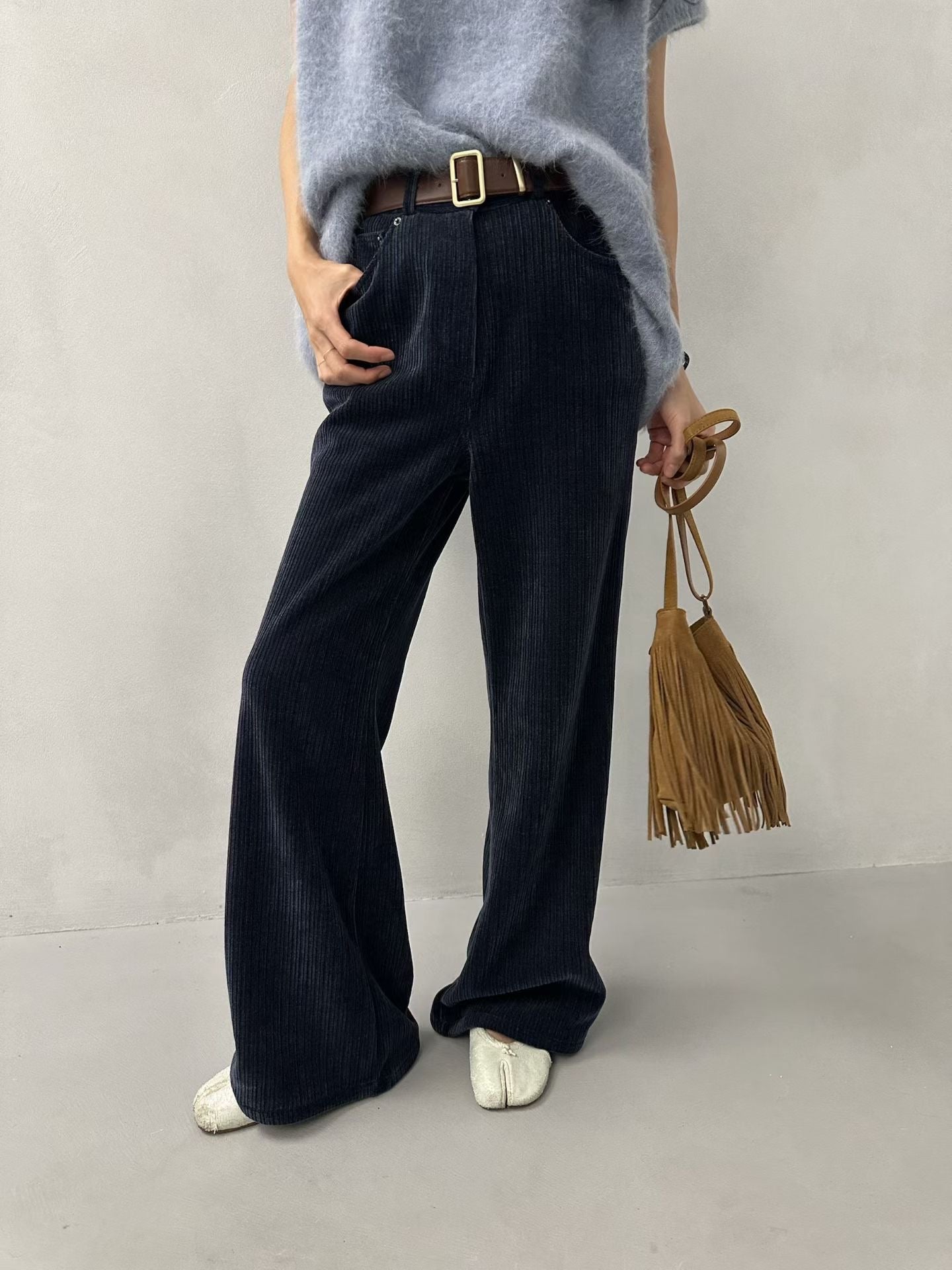 WIDE-LEG CORDUROY FLARED PANTS